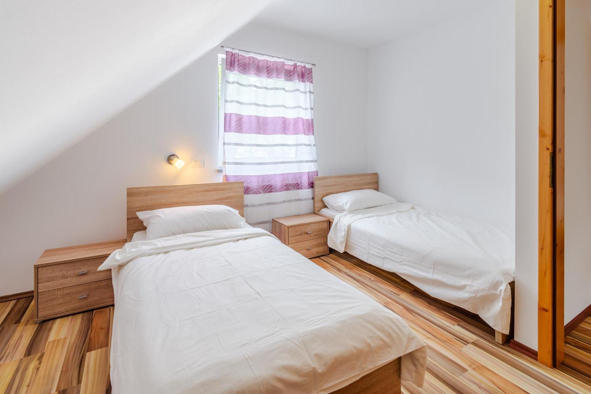 Apartment Pr' Stajercu With Free Onsite Parking Bovec Eksteriør bilde